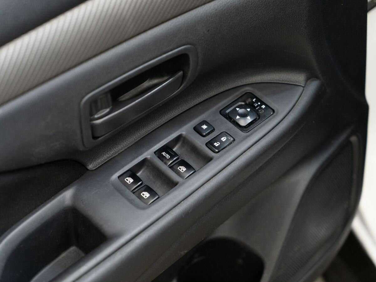 Mitsubishi Outlander, 2015 - Фото №15