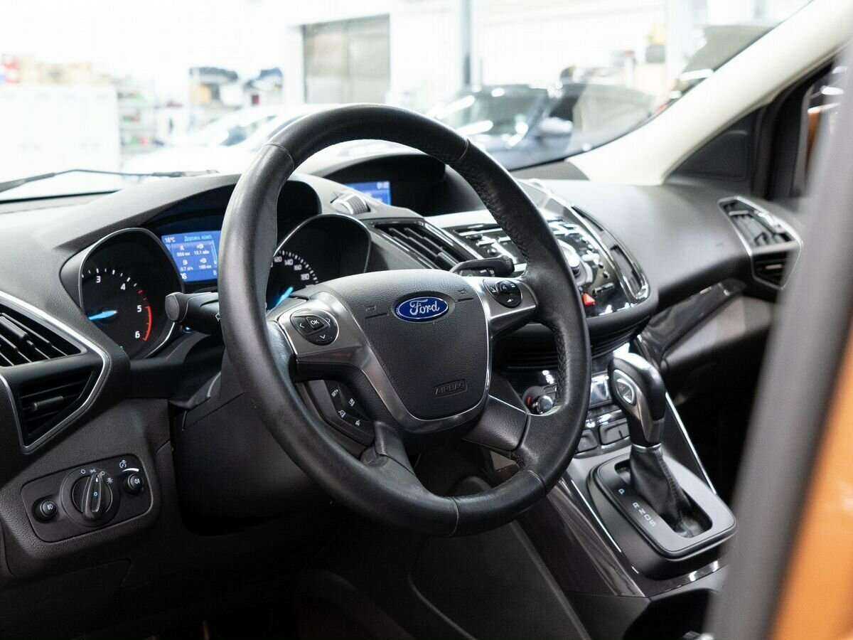 Ford Kuga, 2013 - Фото №3
