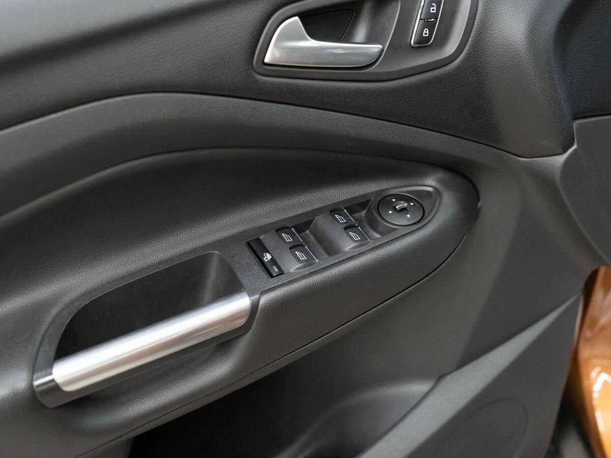 Ford Kuga, 2013 - Фото №13