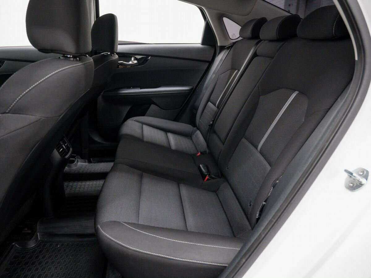 Kia Cerato, 2019 - Фото №11