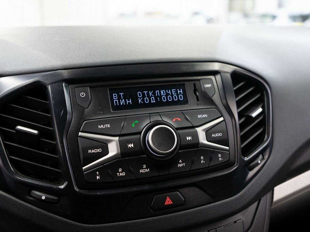 Lada (ВАЗ) Vesta SW, 2020 - Фото №9