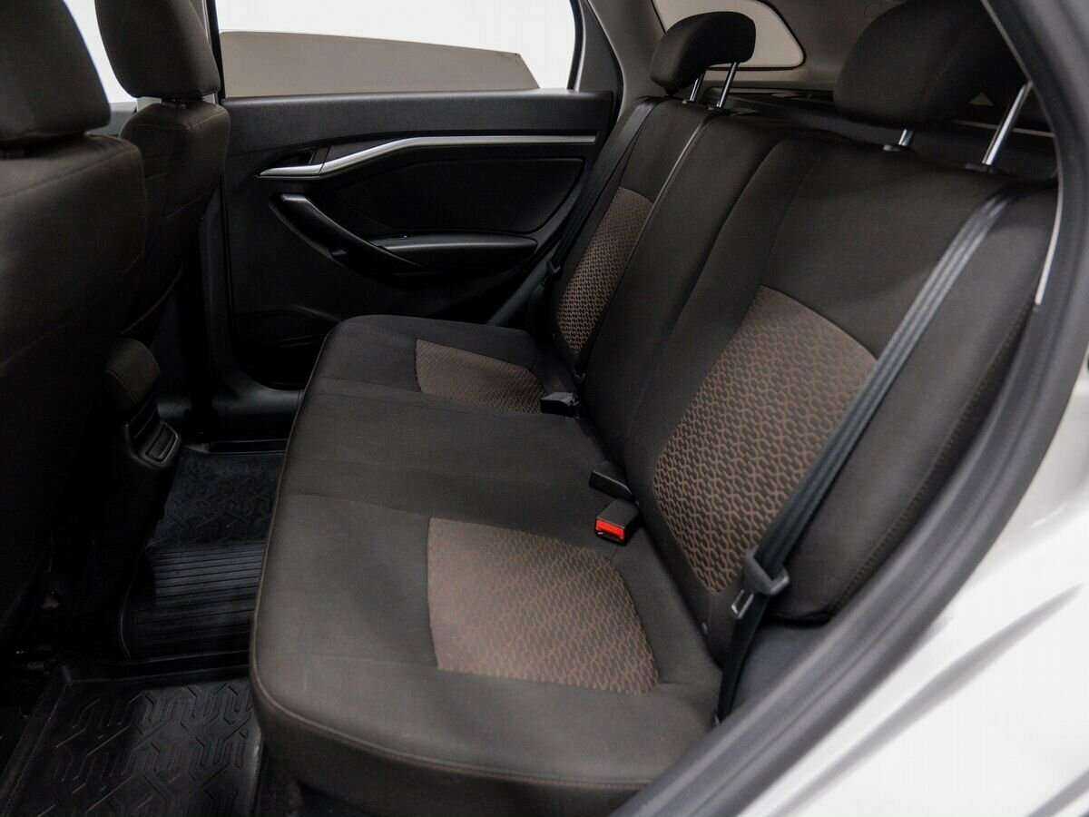 Lada (ВАЗ) Vesta SW, 2021 - Фото №8