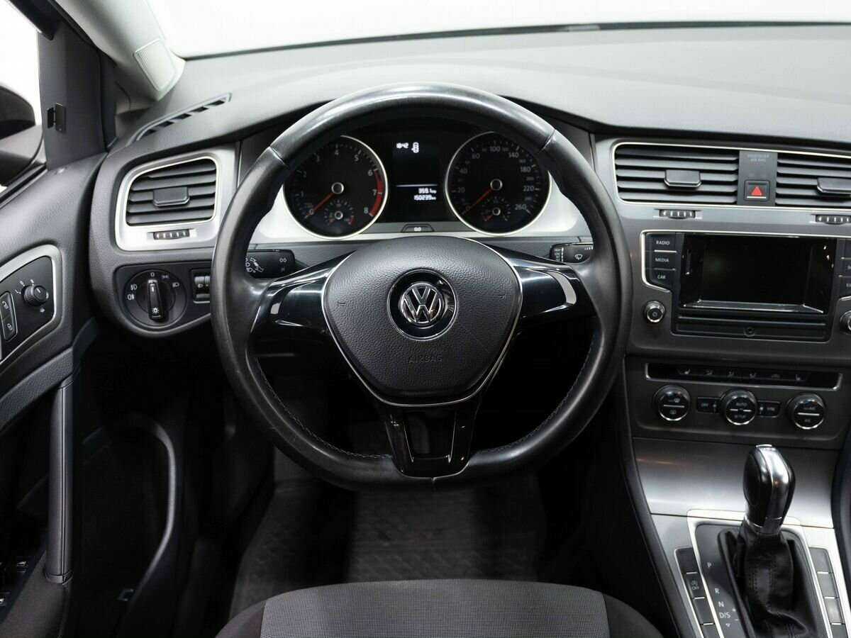 Volkswagen Golf, 2013 - Фото №15