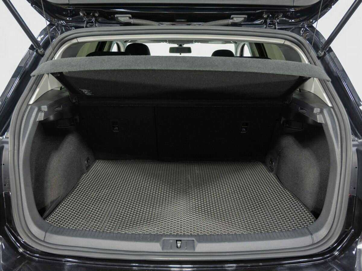 Volkswagen Golf, 2013 - Фото №24