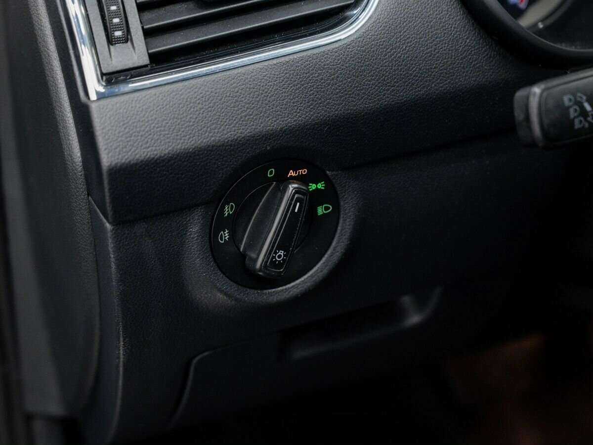 Skoda Octavia, 2017 - Фото №11