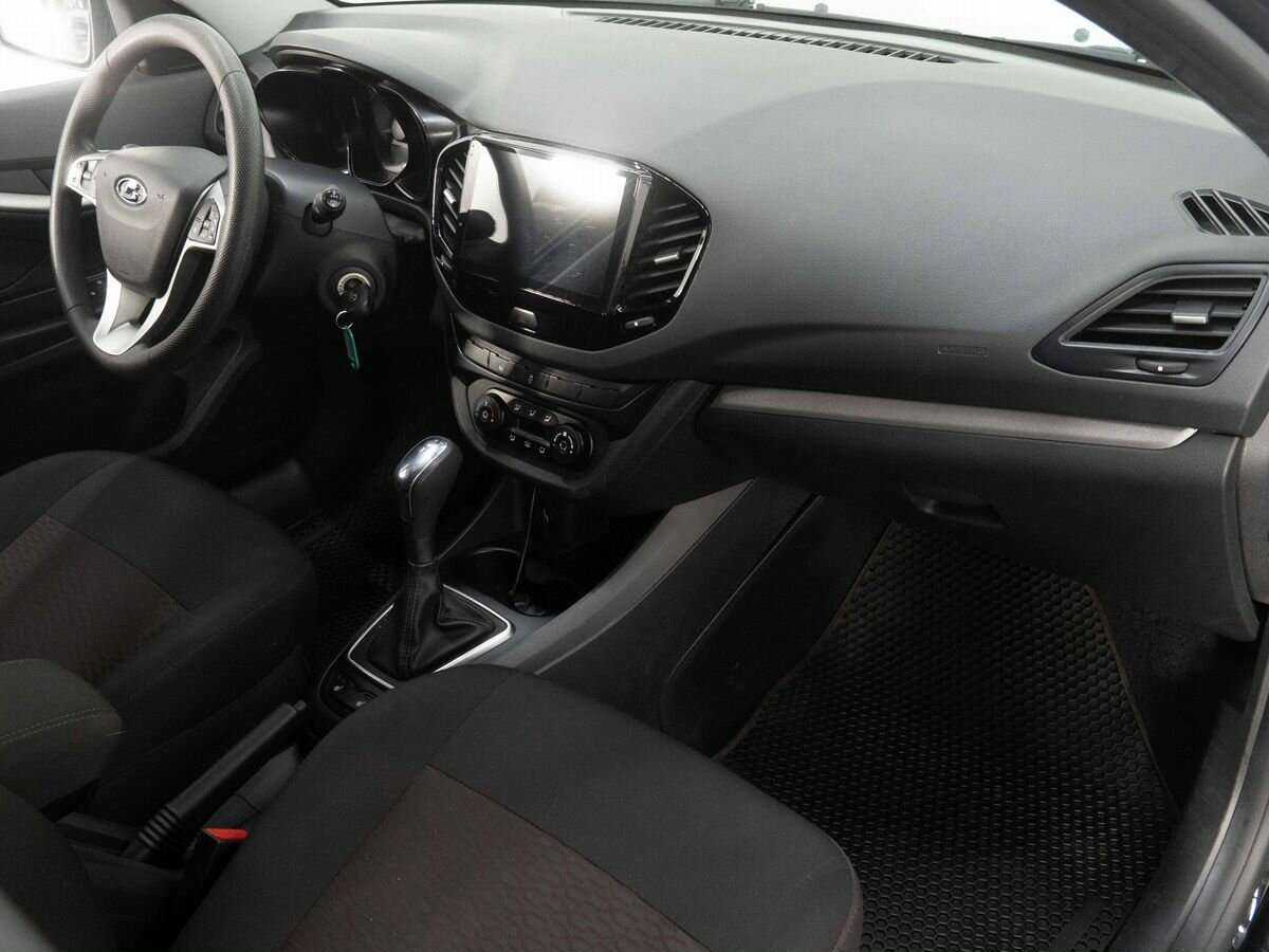 Lada (ВАЗ) Vesta SW, 2020 - Фото №10