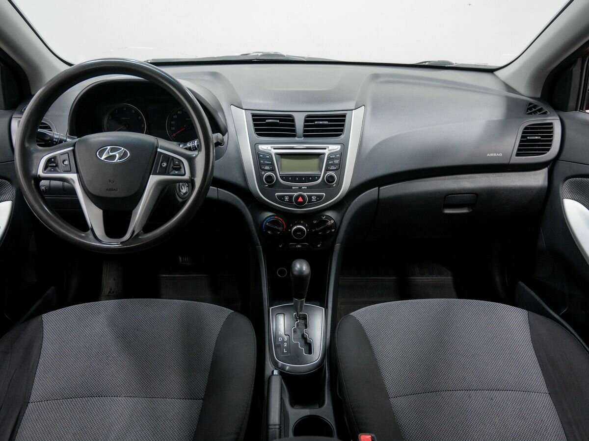 Hyundai Solaris, 2012 - Фото №8