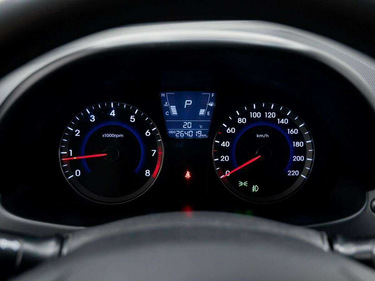 Hyundai Solaris, 2012 - Фото №20