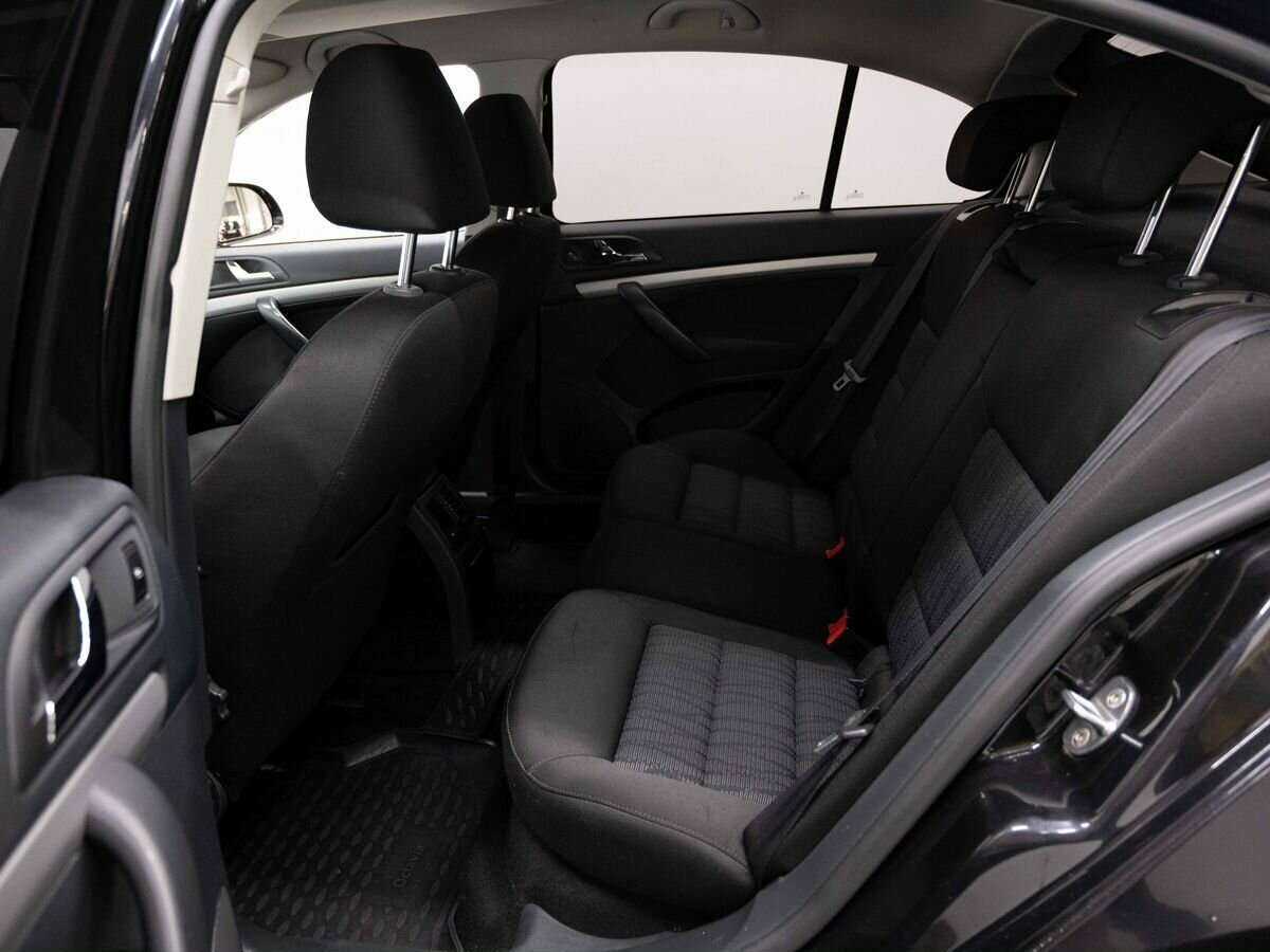 Skoda Octavia, 2012 - Фото №3