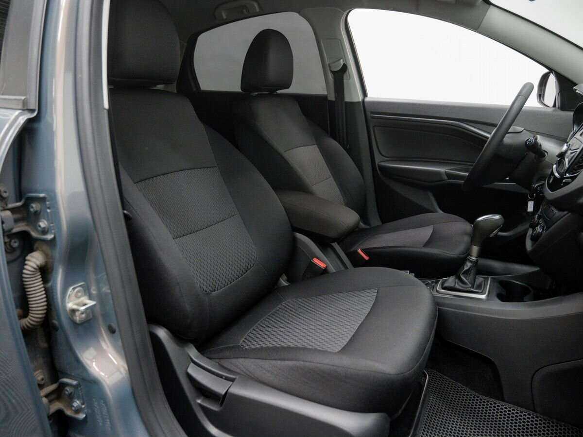 Lada (ВАЗ) Vesta, 2020 - Фото №3