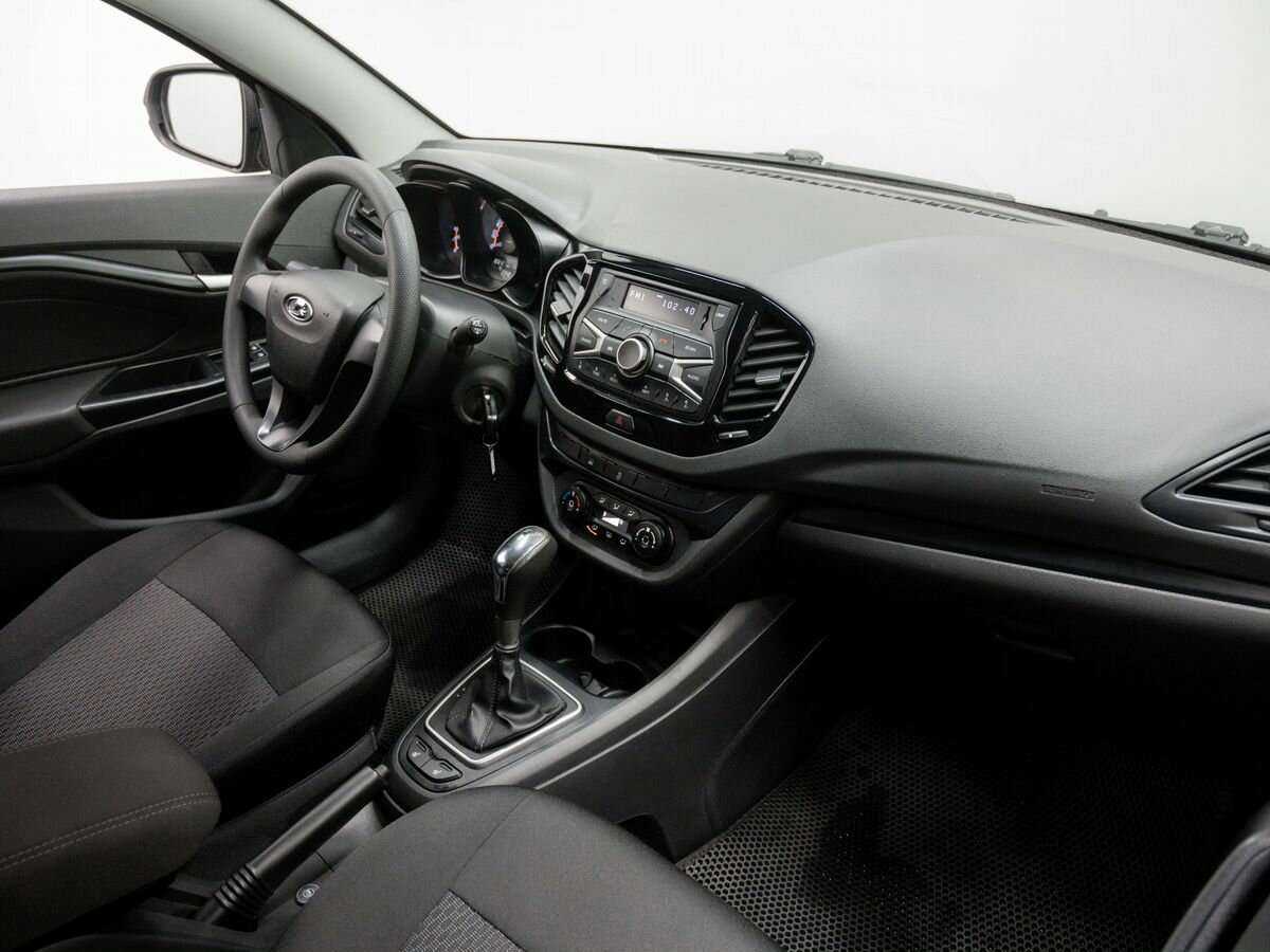 Lada (ВАЗ) Vesta, 2020 - Фото №5