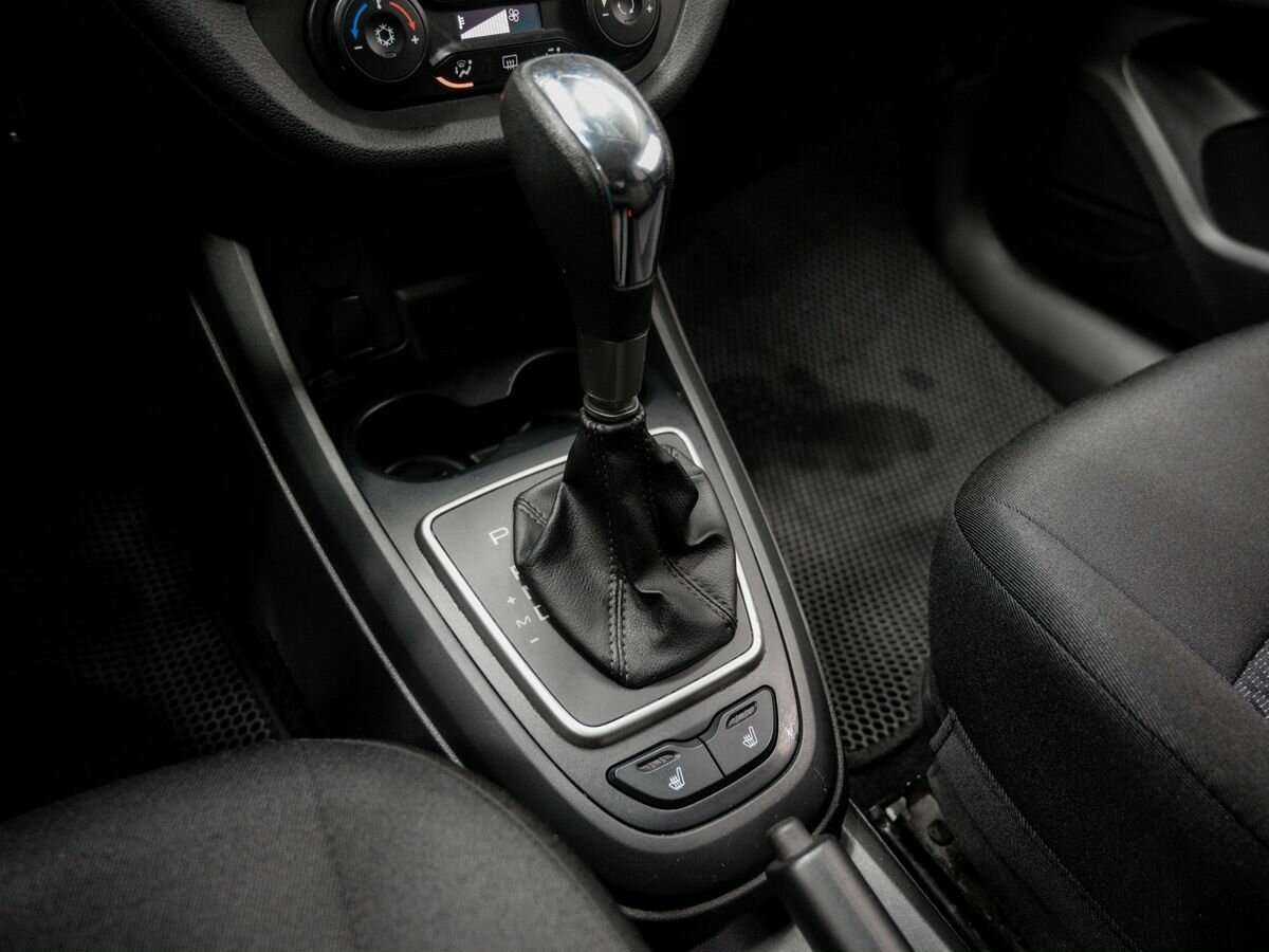 Lada (ВАЗ) Vesta, 2020 - Фото №12