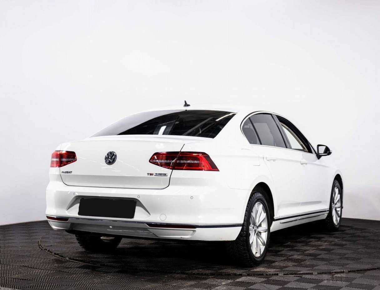 Volkswagen Passat, 2016 - Фото №5