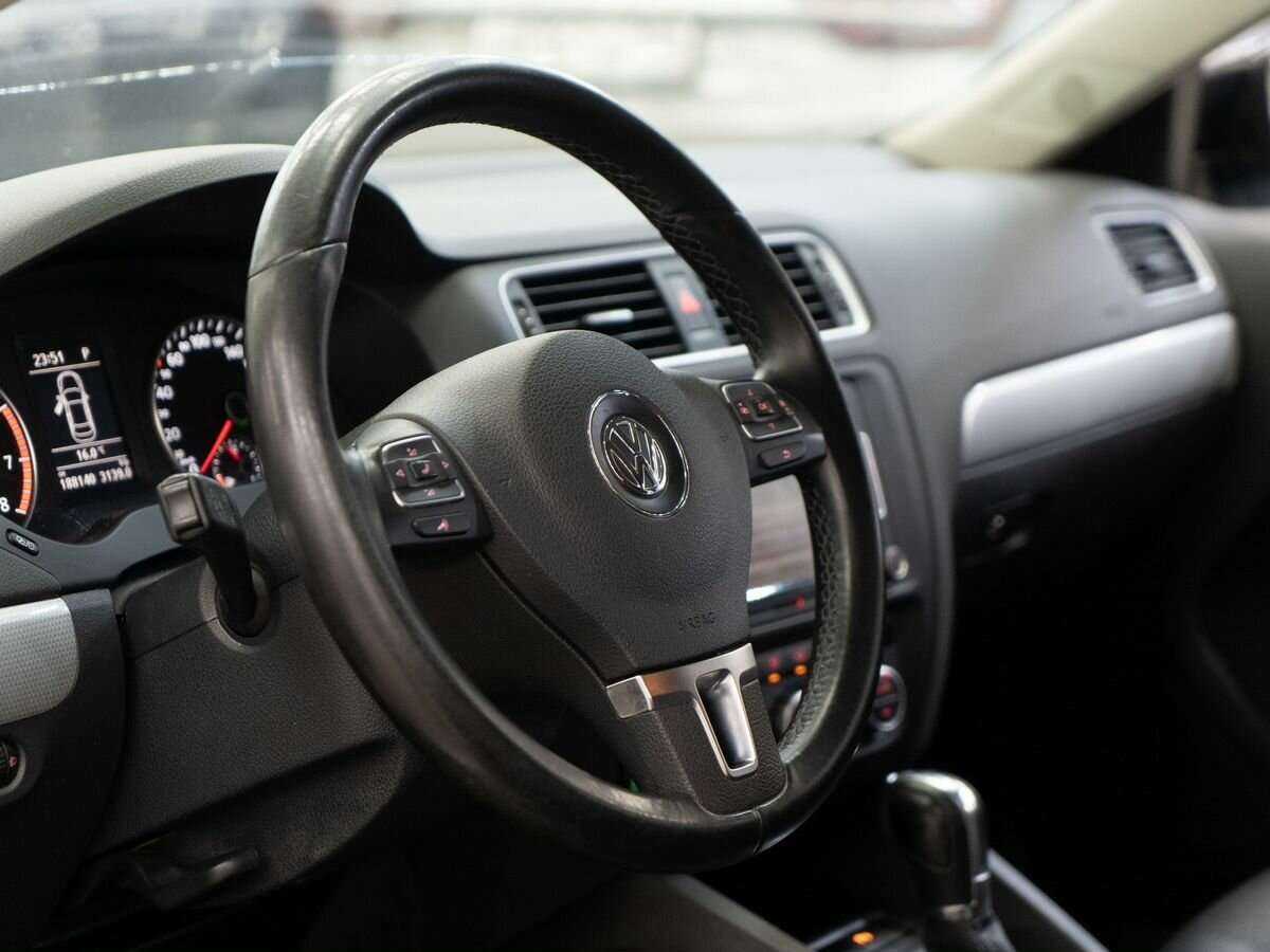 Volkswagen Jetta, 2013 - Фото №4