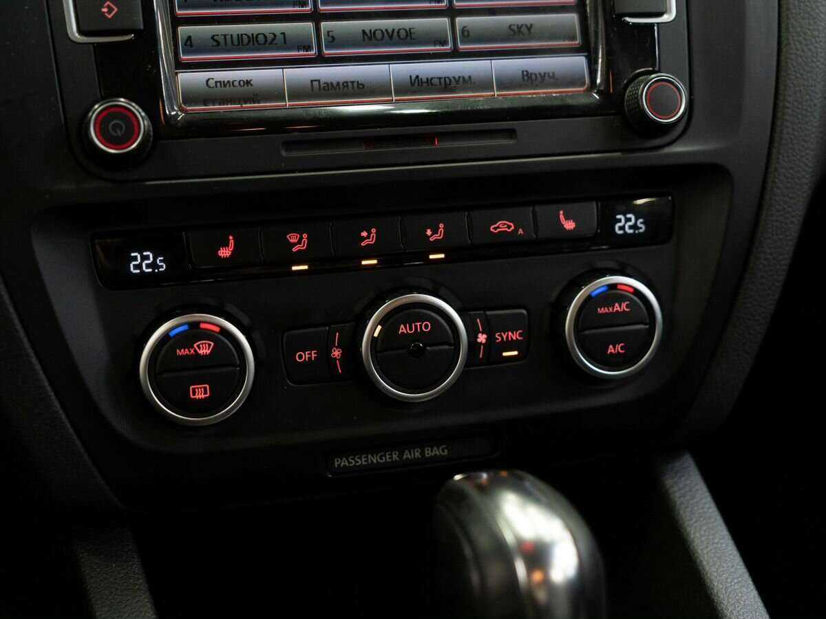 Volkswagen Jetta, 2013 - Фото №13