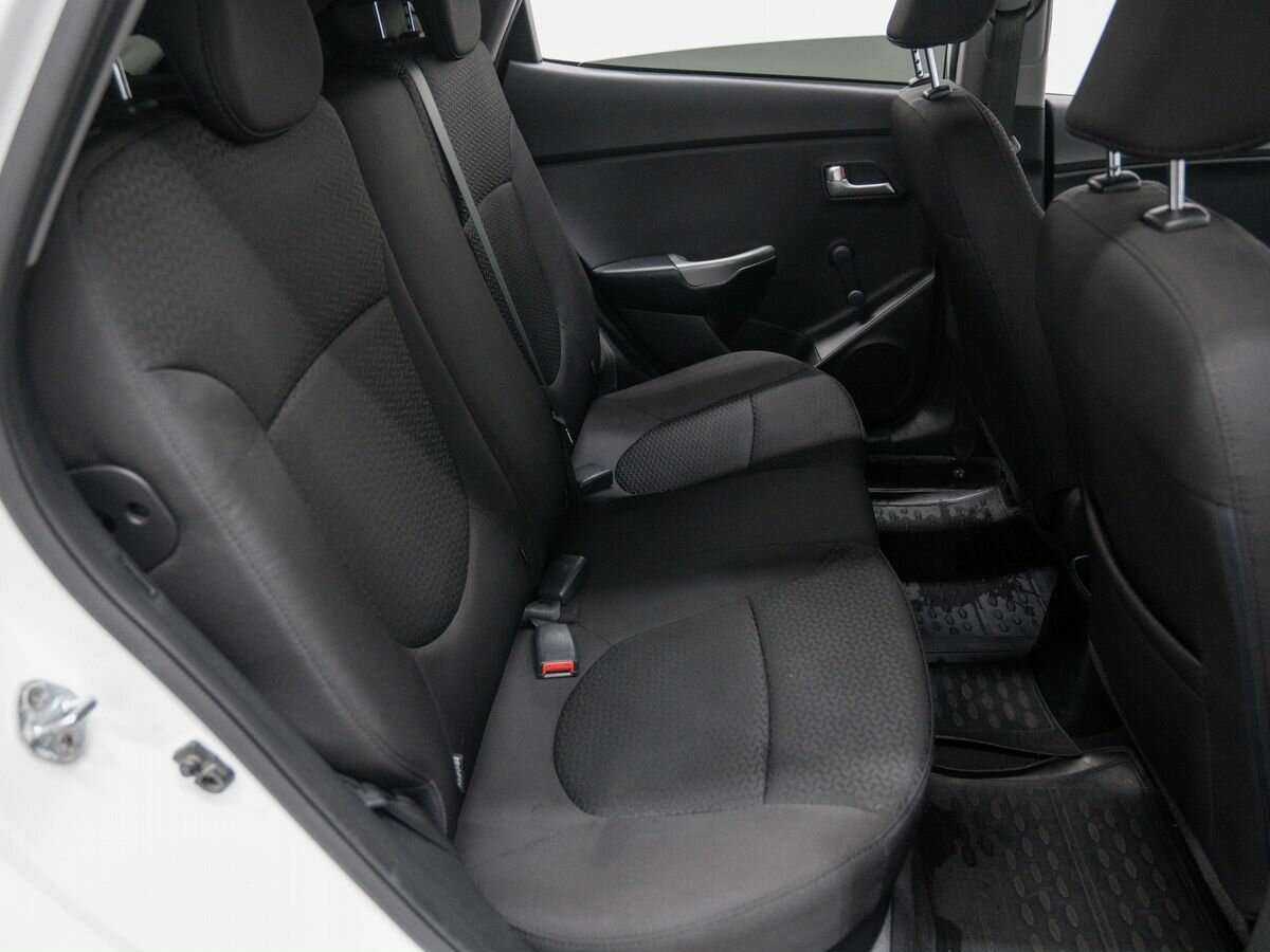 Kia Rio, 2017 - Фото №9