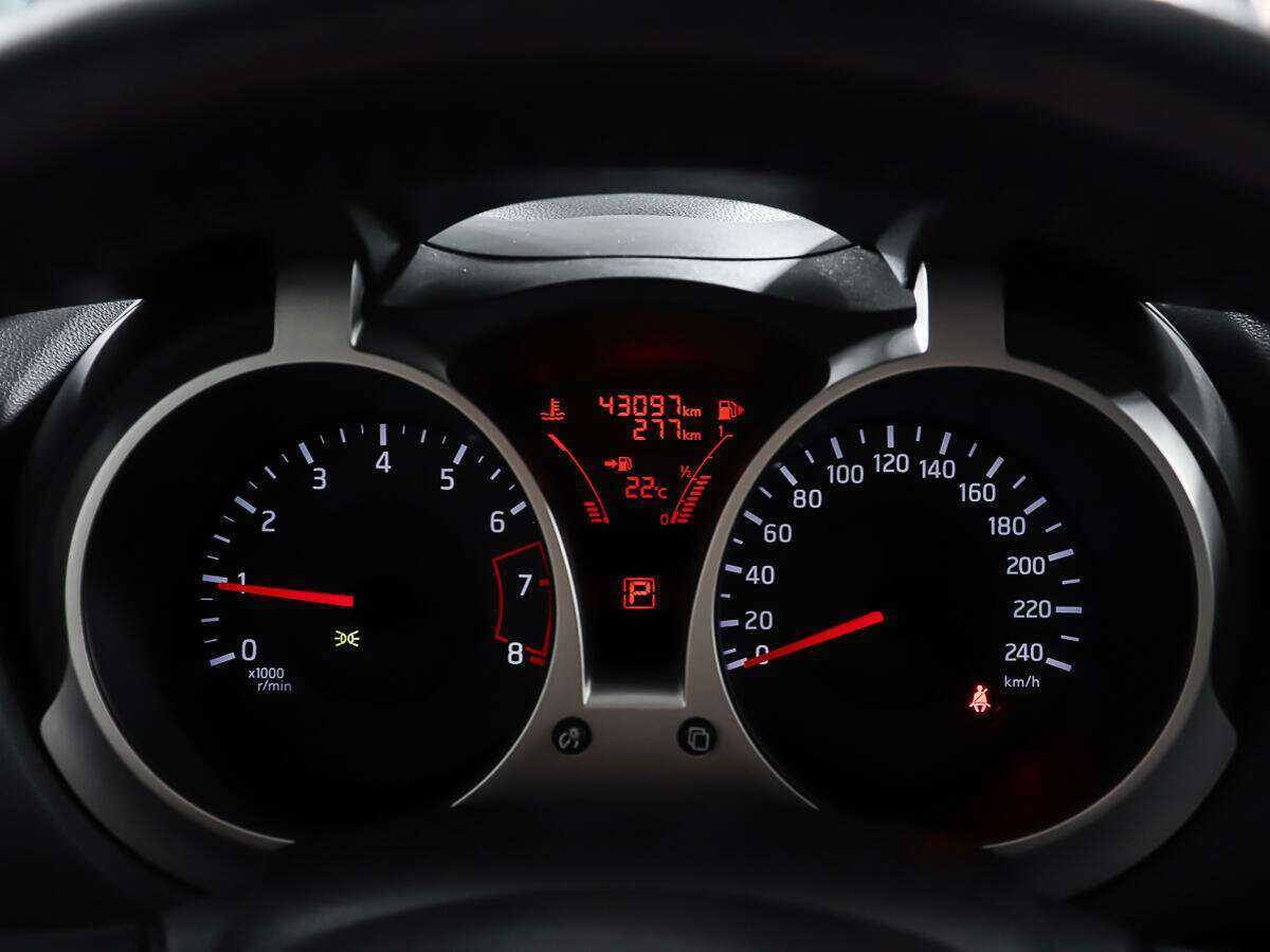 Nissan Juke, 2014 - Фото №13