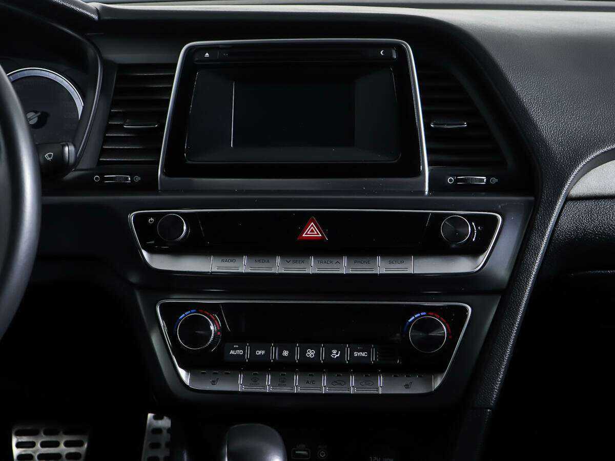 Hyundai Sonata, 2018 - Фото №11