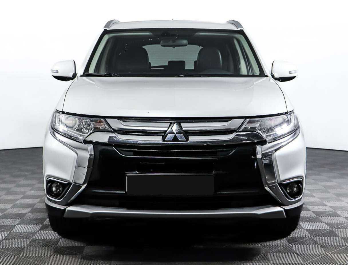 Mitsubishi Outlander, 2016 - Фото №1