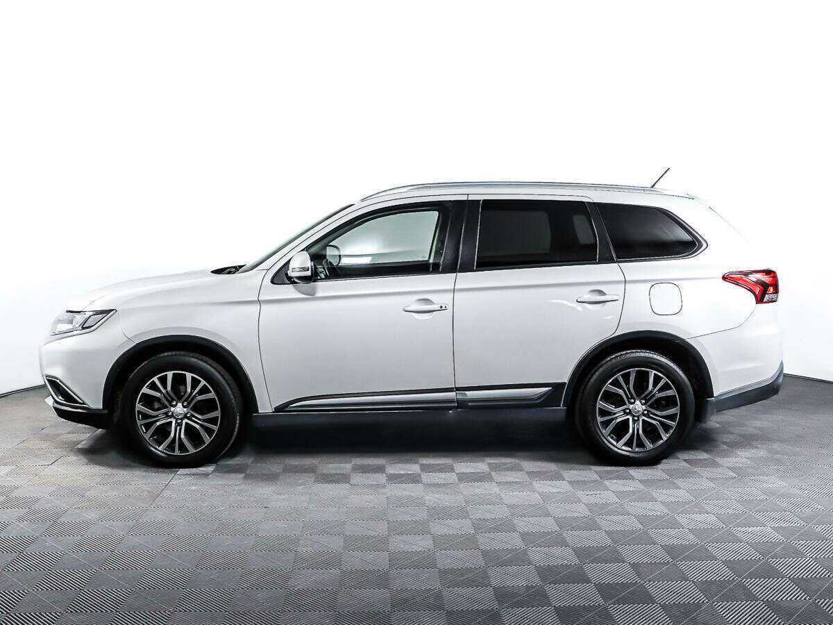 Mitsubishi Outlander, 2016 - Фото №6