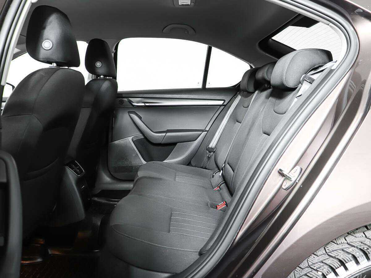 Skoda Octavia, 2018 - Фото №10