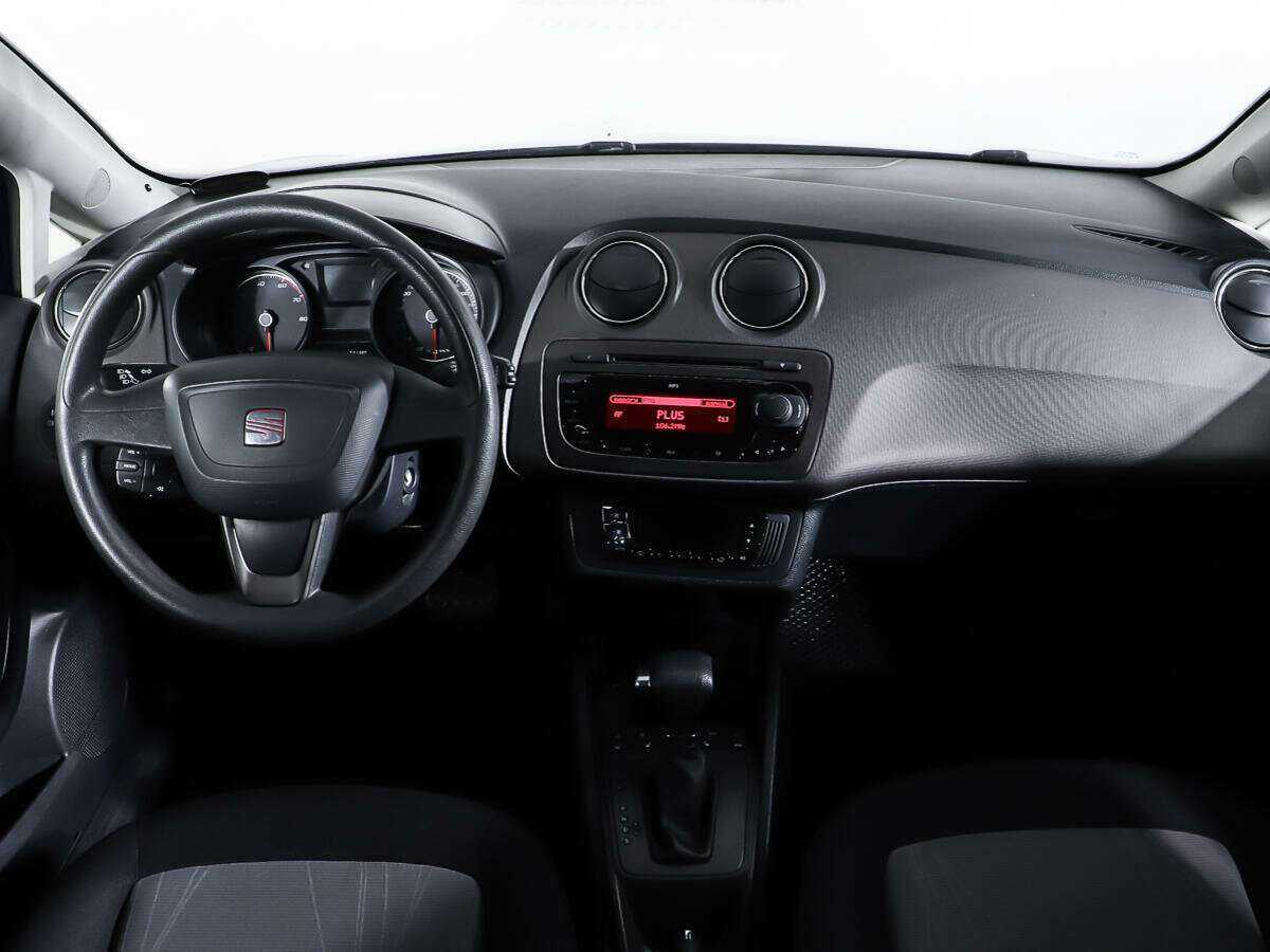 SEAT Ibiza, 2012 - Фото №10