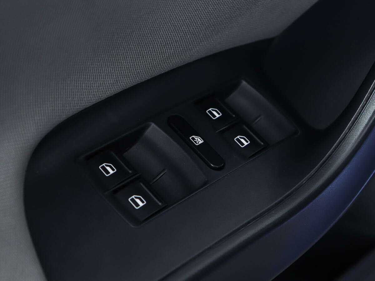 SEAT Ibiza, 2012 - Фото №14