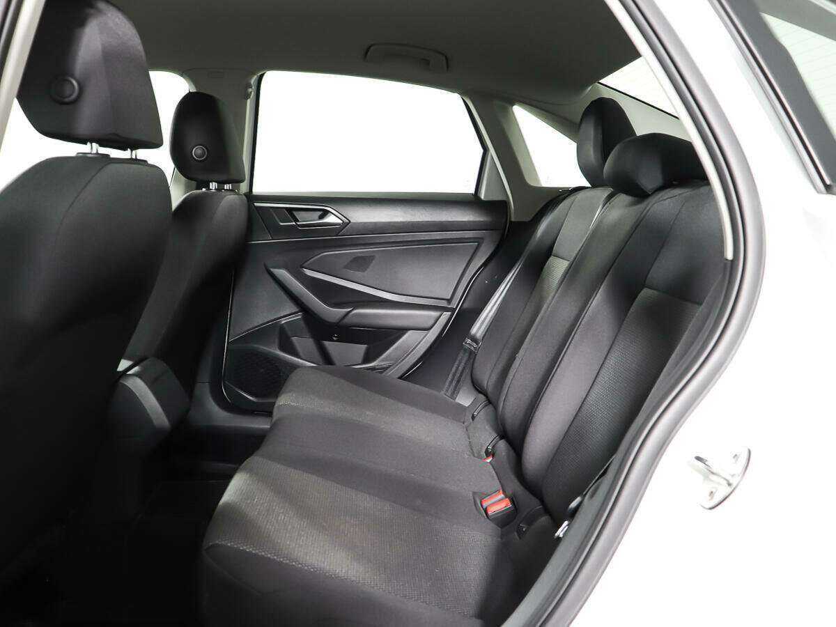 Volkswagen Jetta, 2019 - Фото №9