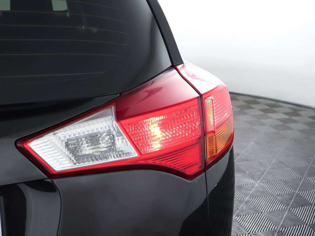 Toyota RAV4, 2014 - Фото №21