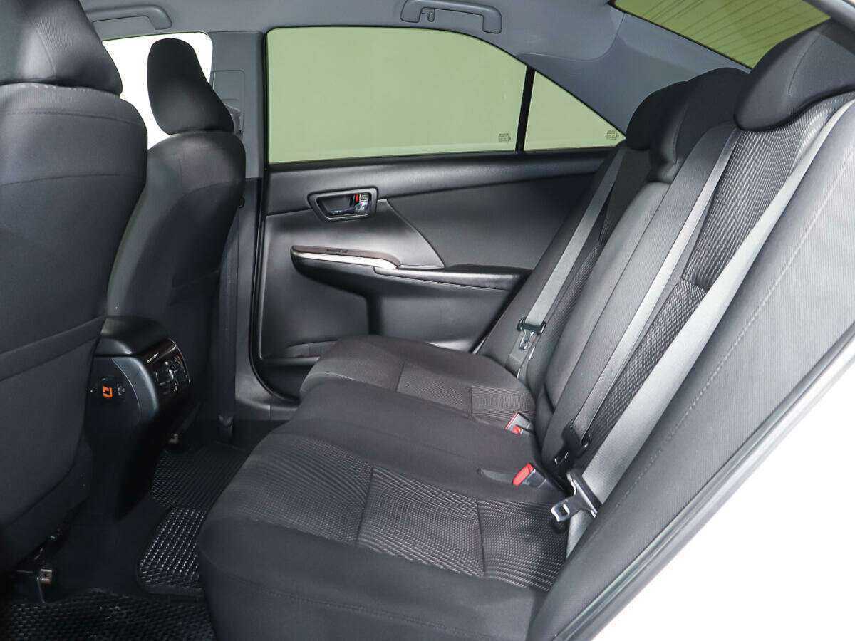 Toyota Camry, 2014 - Фото №9
