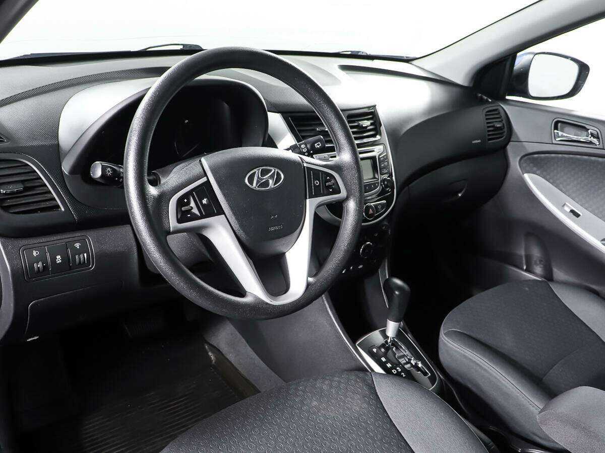 Hyundai Solaris, 2012 - Фото №12