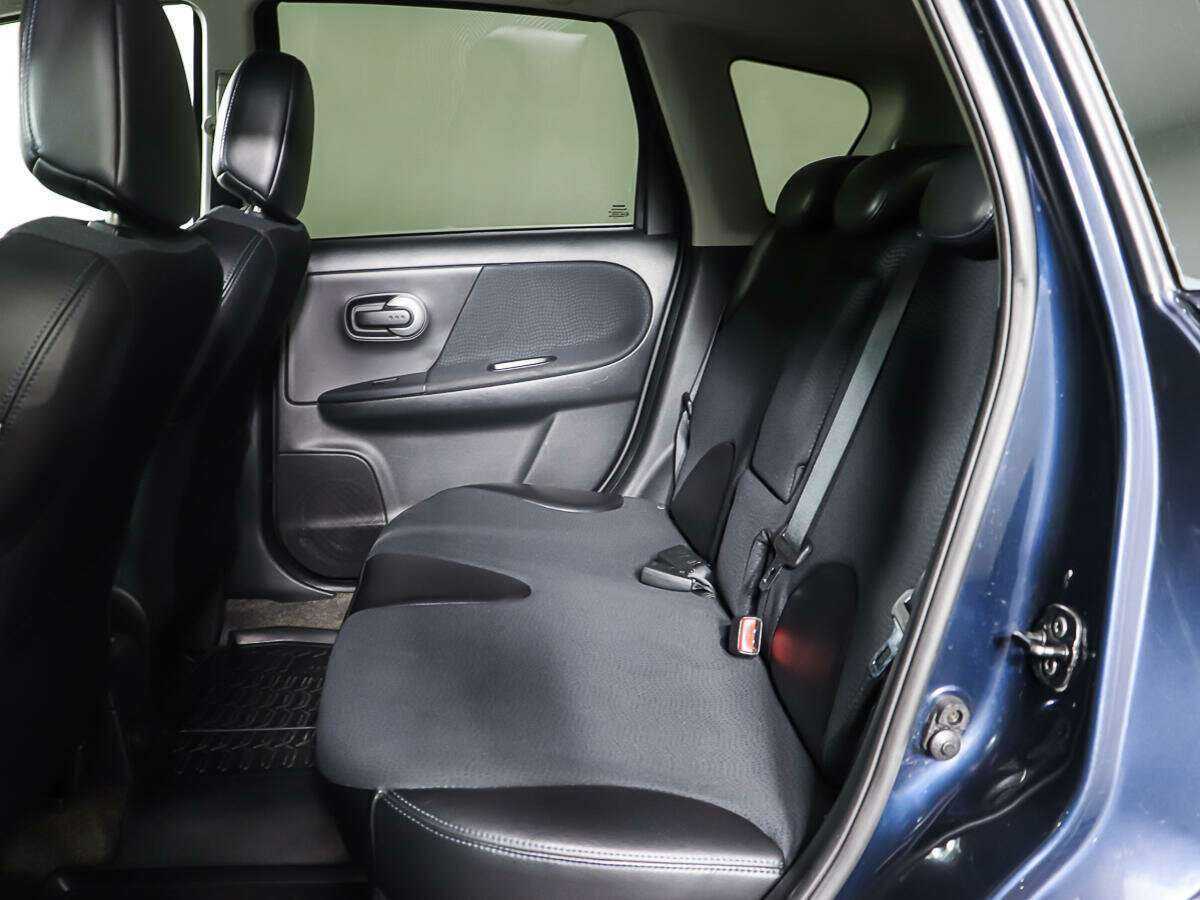 Nissan Note, 2012 - Фото №7