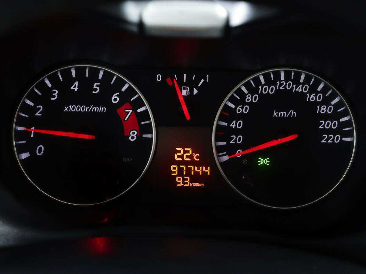 Nissan Note, 2012 - Фото №9