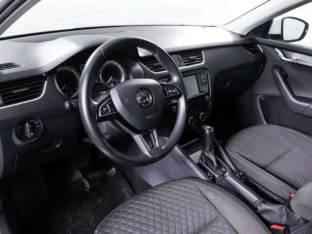 Skoda Octavia, 2018 - Фото №13