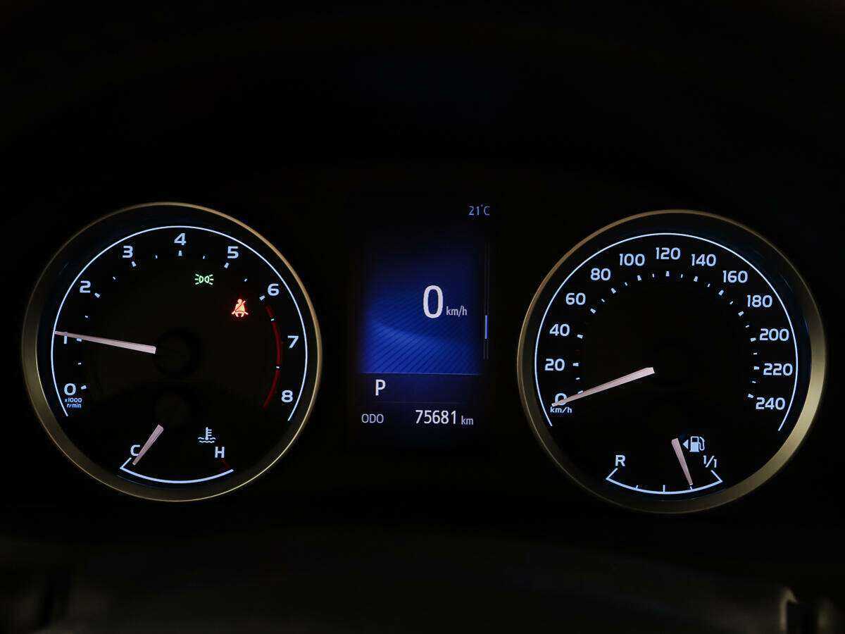 Toyota Corolla, 2016 - Фото №12