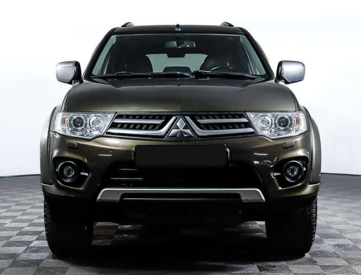 Mitsubishi Pajero Sport, 2014 - Фото №1