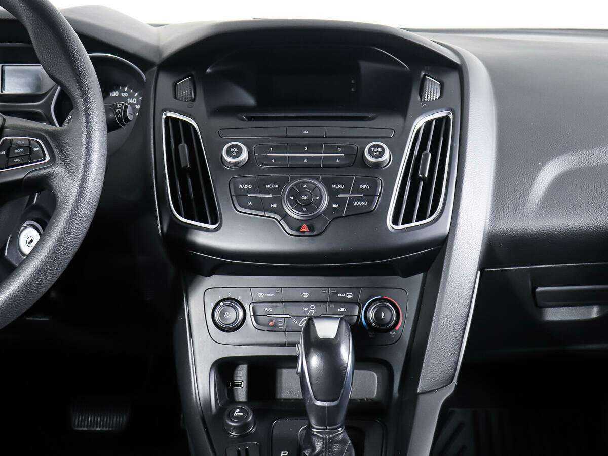 Ford Focus, 2018 - Фото №9