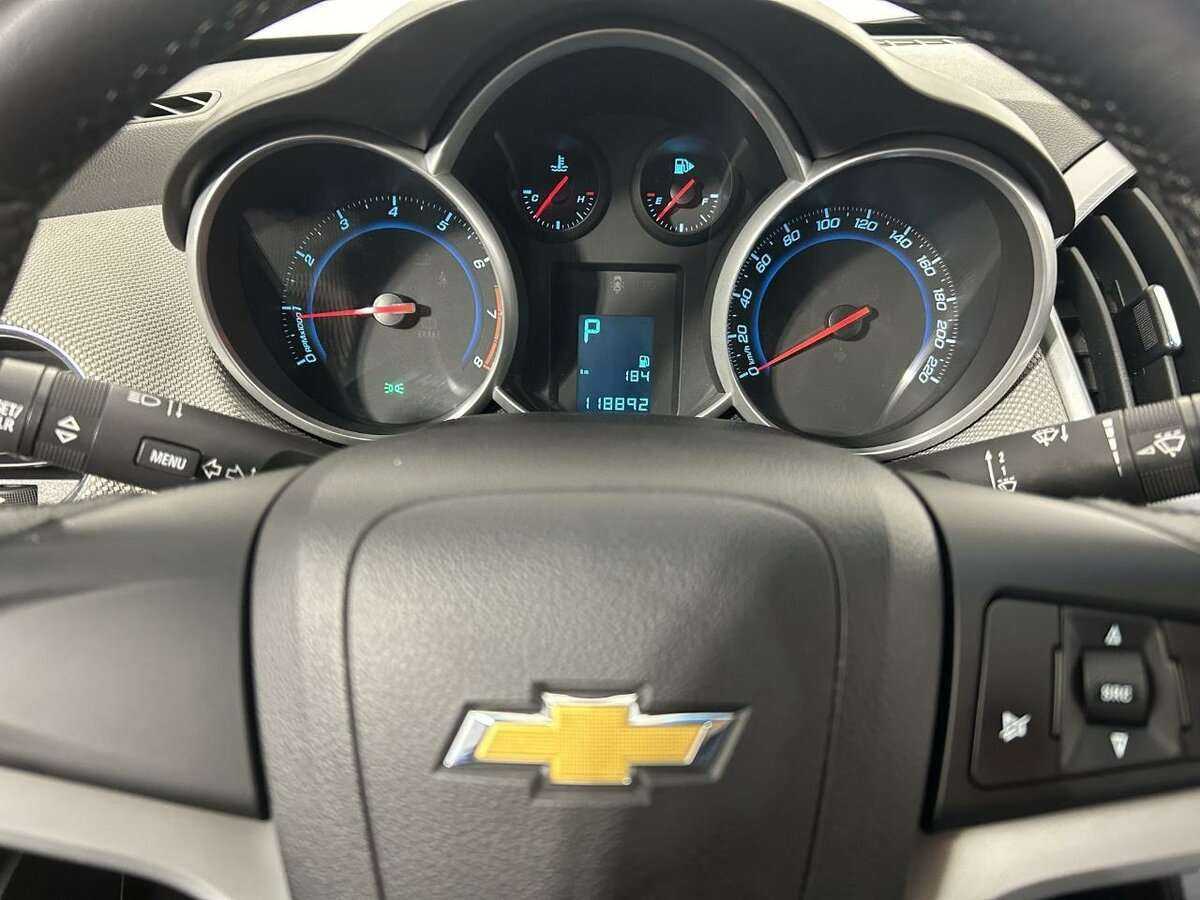 Chevrolet Cruze, 2013 - Фото №10