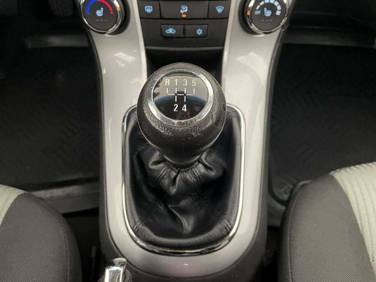 Chevrolet Cruze, 2014 - Фото №12