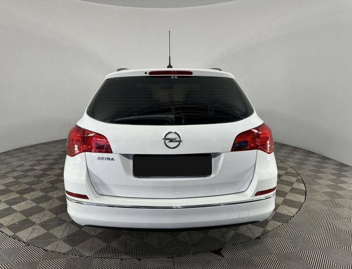Opel Astra, 2013 - Фото №2