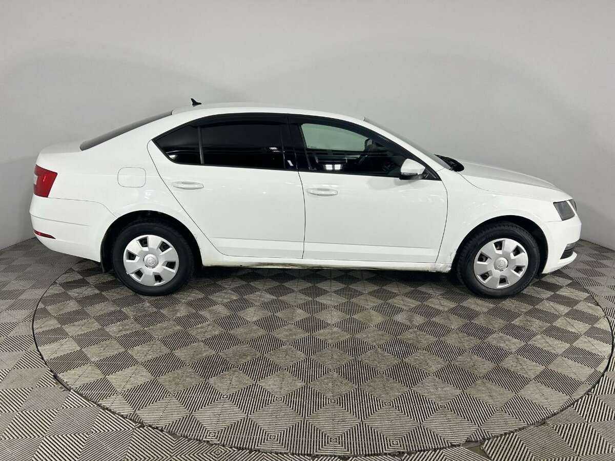 Skoda Octavia, 2018 - Фото №3