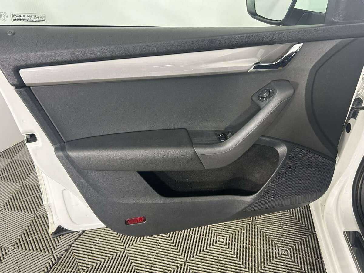 Skoda Octavia, 2018 - Фото №7