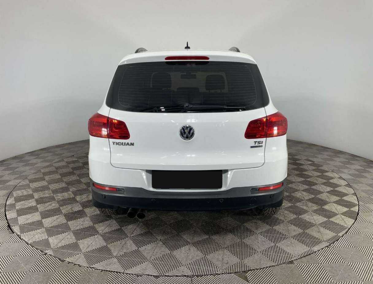 Volkswagen Tiguan, 2014 - Фото №2