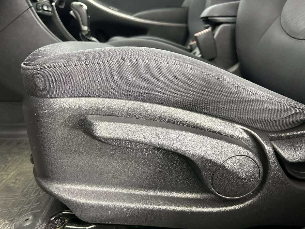 Hyundai Solaris, 2015 - Фото №9