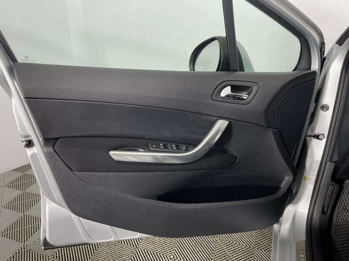 Peugeot 408, 2016 - Фото №7