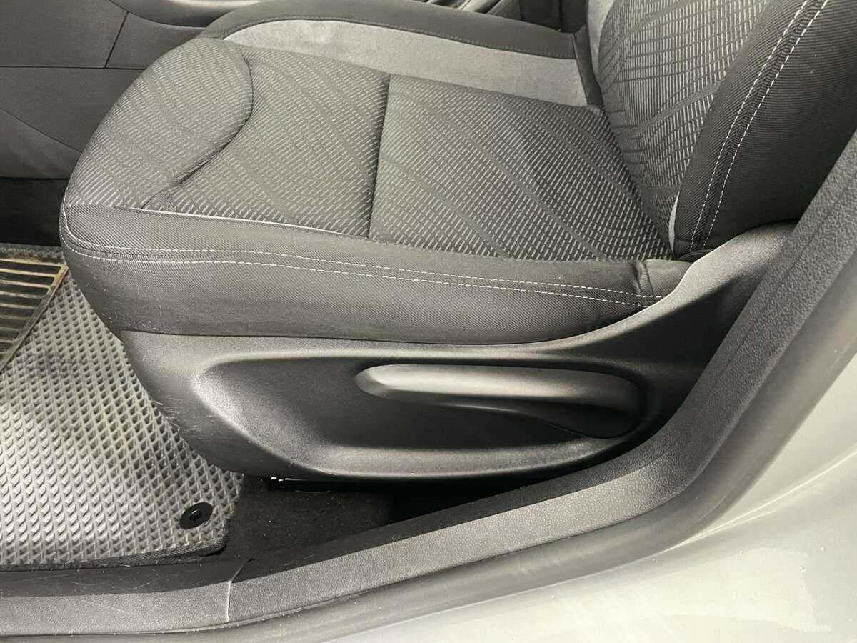 Peugeot 408, 2016 - Фото №9