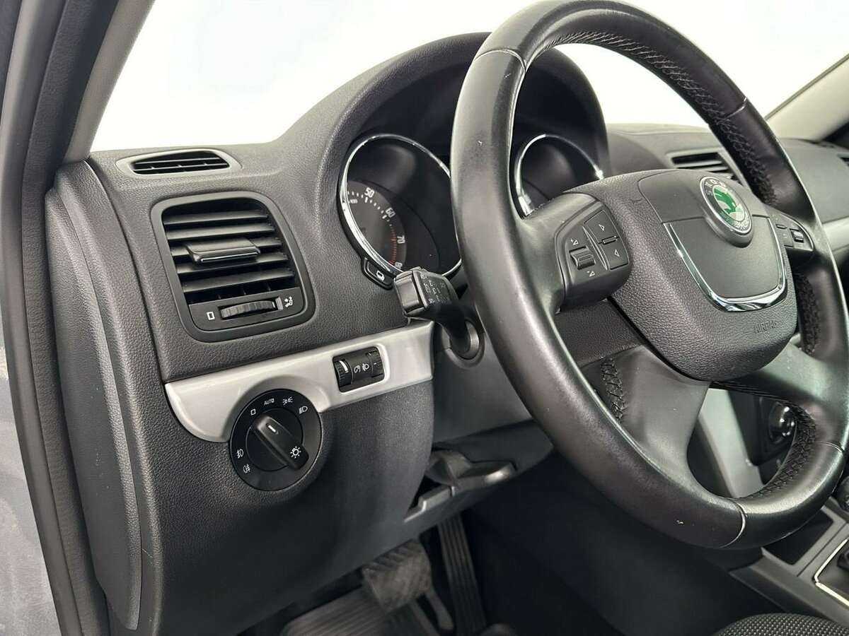 Skoda Yeti, 2012 - Фото №8