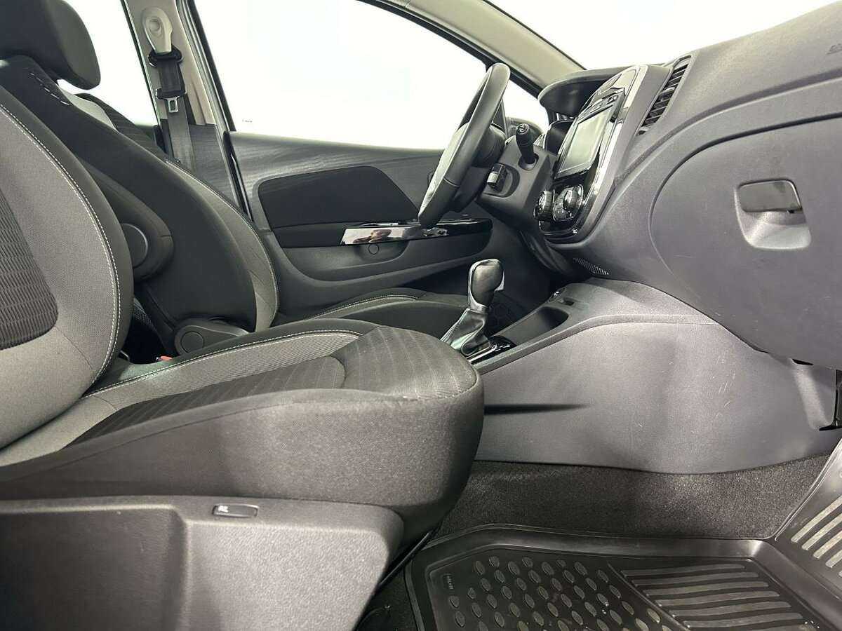 Renault Kaptur, 2017 - Фото №13