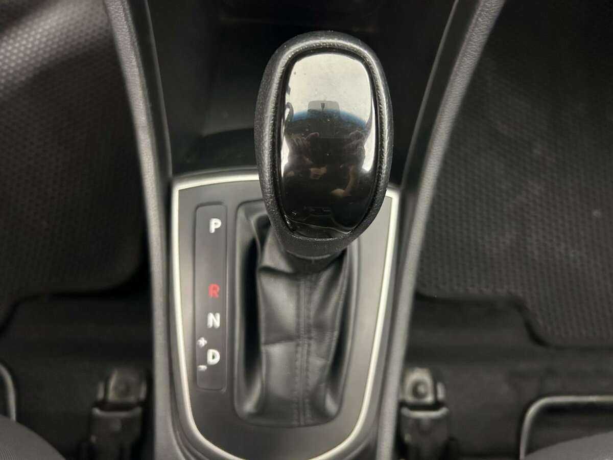 Hyundai Solaris, 2015 - Фото №12