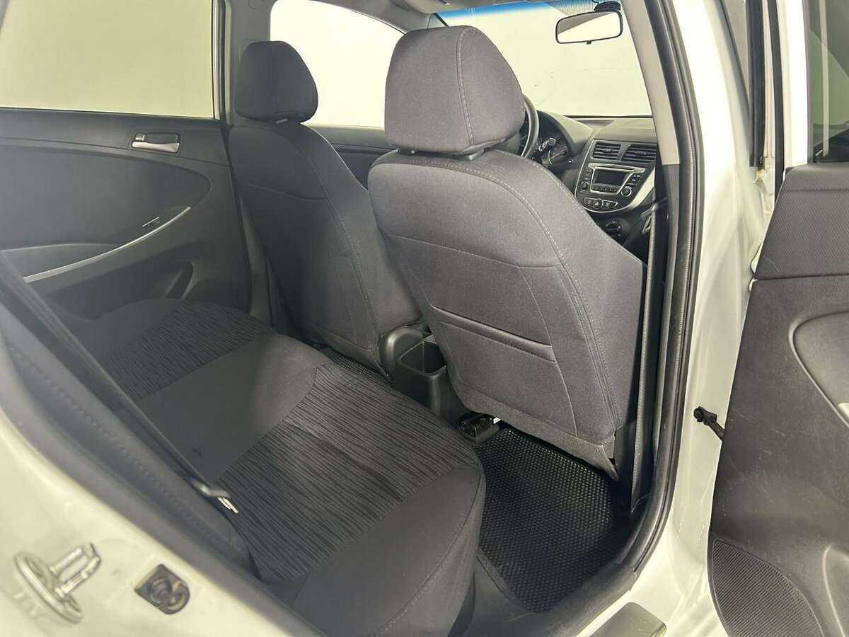 Hyundai Solaris, 2015 - Фото №15